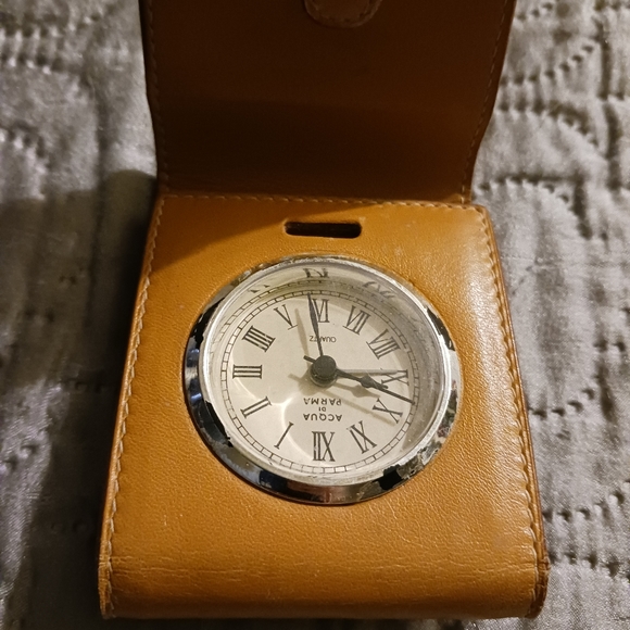 VINTAGE & RARE | Acqua Di Parma Wallet Watch - Picture 9 of 13